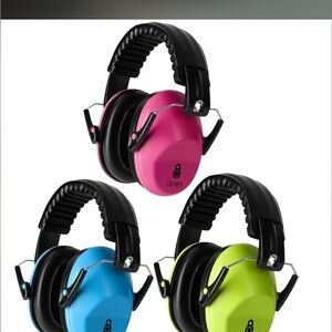 Blue Noise-Cancelling Headphones For Kids brand new